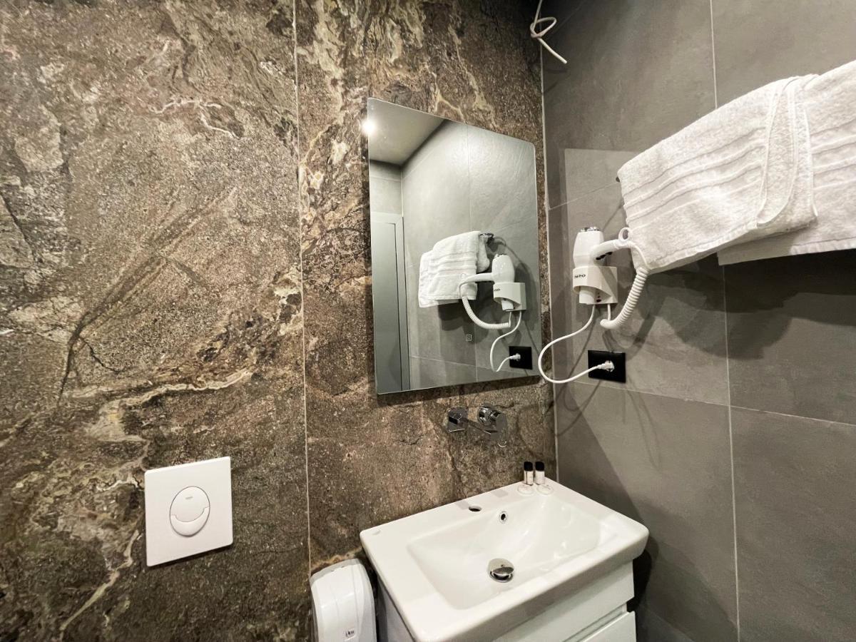 Imperator Hotel Tirana